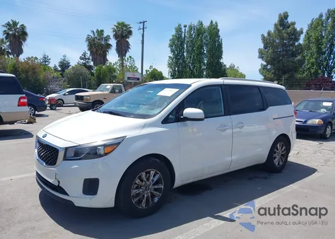 2015 Kia Sedona Lx z USA, uszkodzony, nr VIN KNDMB5C11F6059352